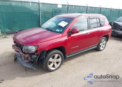 2014 Jeep Compass Latitude z USA, uszkodzony, nr VIN 1C4NJDEB3ED623374